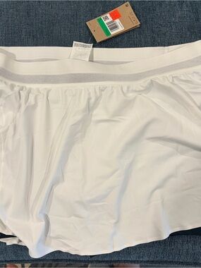Nike Skirt Skort white with shorts size extra large XL new